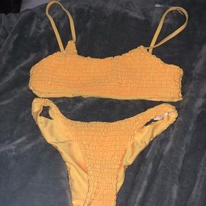 NWOT women’s small super cute bikini! TOP ONLY